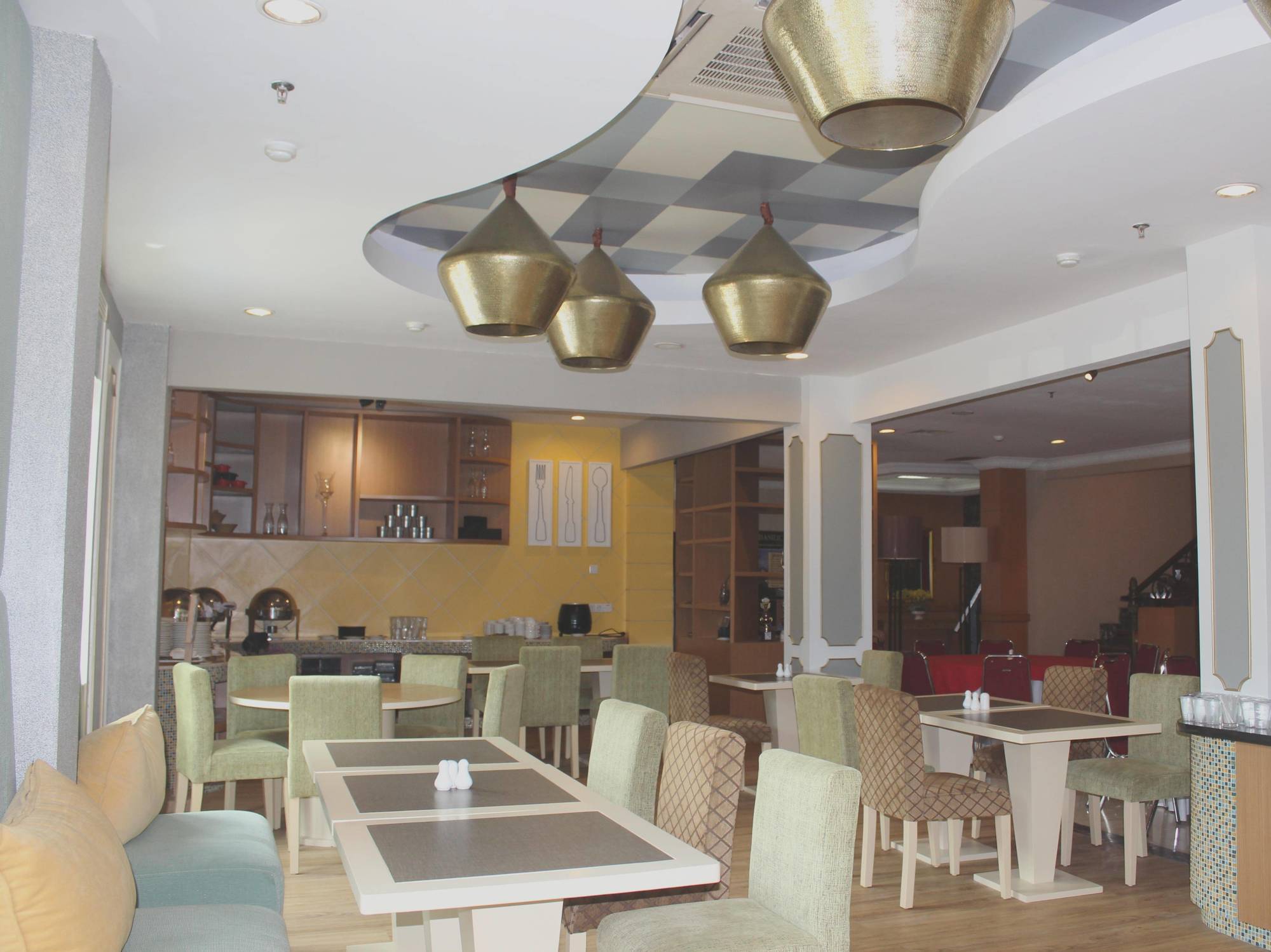 Capital O 1128 Imara Hotel