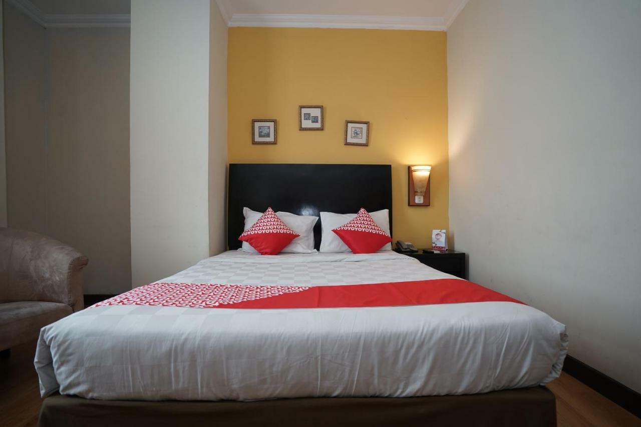 Hotel Capital O 1128 Imara Palembang